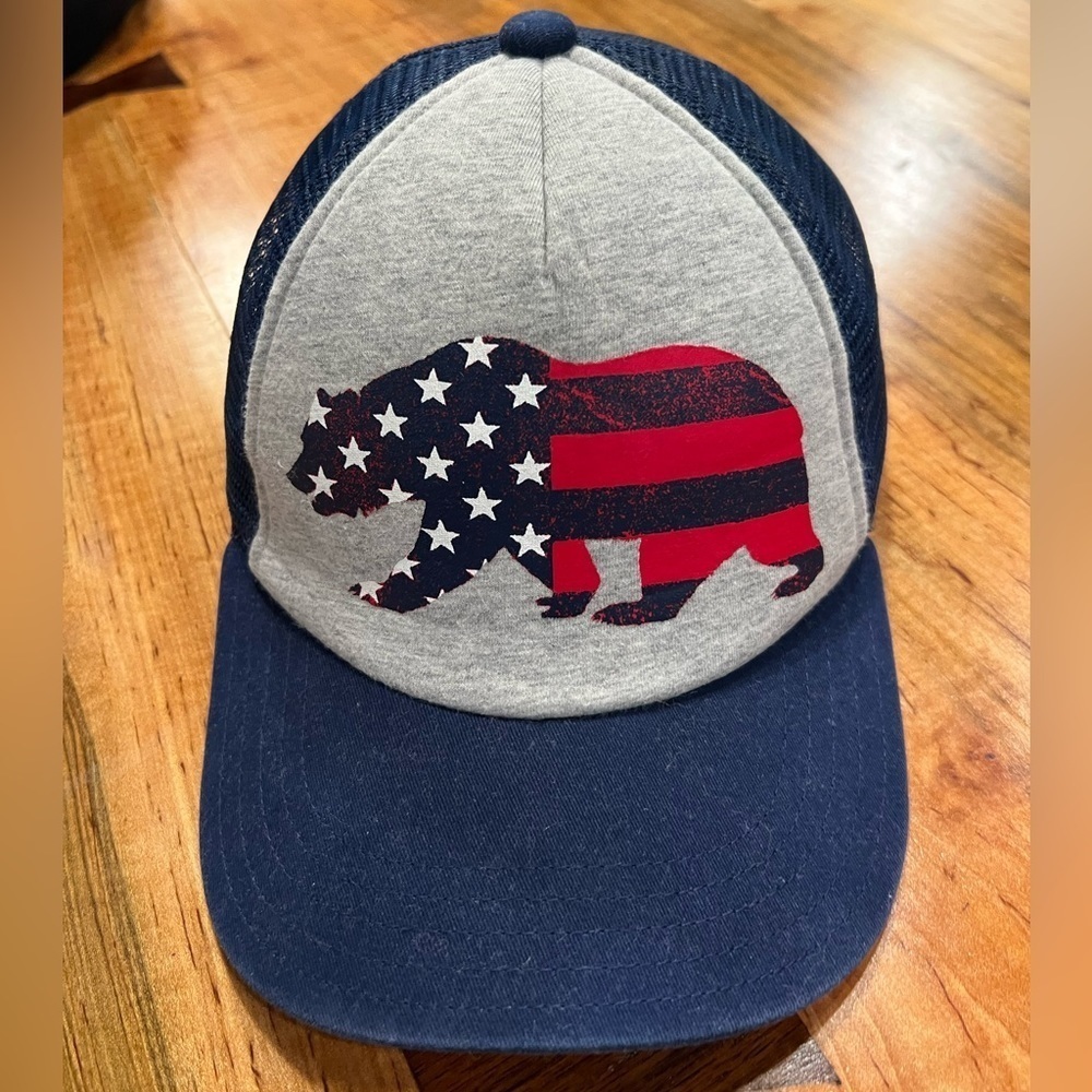 Kids patriotic bear SnapBack in GUC